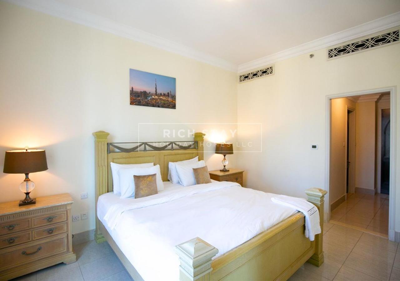 Incredible 2Br Apartment, Downtown With Burj & Dubai Mall View By Rich Stay Kültér fotó